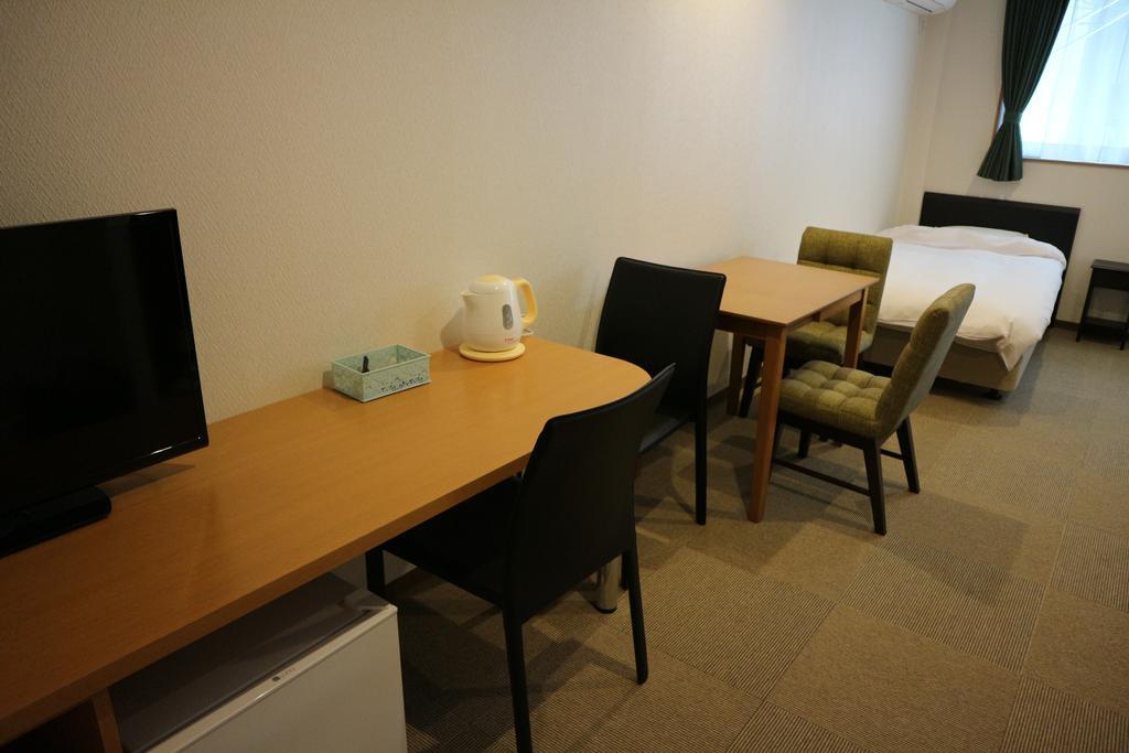 Shijo Omiya Guesthouse And Hotel Kyoto Buitenkant foto